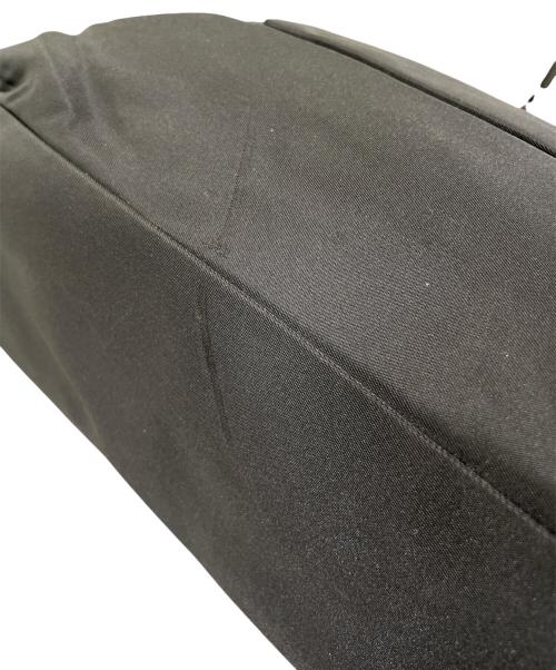 PRADA（プラダ）PRADA (プラダ) 三角プレート ナイロントートバッグ ブラックの古着・服飾アイテム