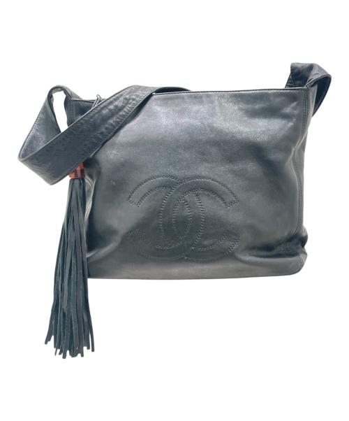 CHANEL（シャネル）CHANEL (シャネル) ココマークフリンジレザーショルダーバッグ ブラックの古着・服飾アイテム