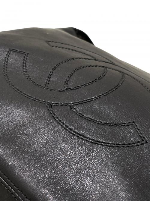 CHANEL（シャネル）CHANEL (シャネル) ココマークフリンジレザーショルダーバッグ ブラックの古着・服飾アイテム