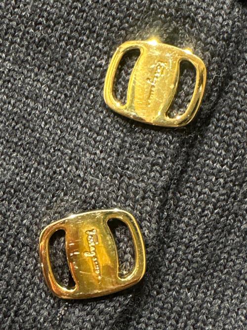 Salvatore Ferragamo（サルヴァトーレ フェラガモ）Salvatore Ferragamo (サルヴァトーレ フェラガモ) セットアップニット グレー サイズ:Ｓの古着・服飾アイテム