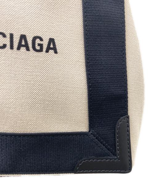 BALENCIAGA（バレンシアガ）BALENCIAGA (バレンシアガ) NAVY CABAS XS アイボリー×ブラック サイズ:XSの古着・服飾アイテム