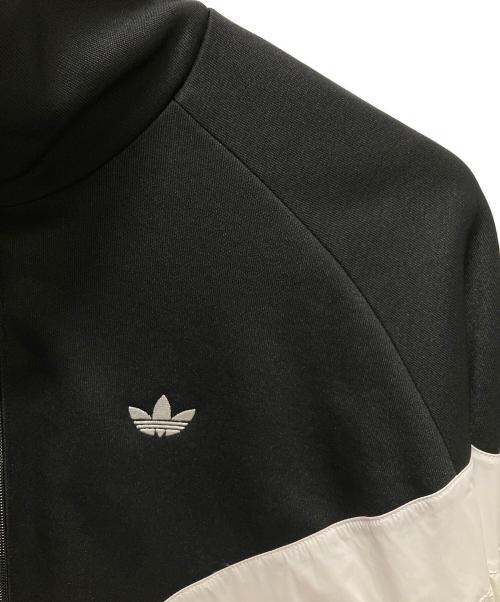 adidas（アディダス）adidas (アディダス) R3CD トラックトップ ホワイト×ブラック サイズ:Mの古着・服飾アイテム