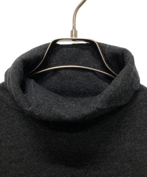 COMOLI（コモリ）COMOLI (コモリ) ウール天竺 長袖タートルネック グレー サイズ:3 未使用品の古着・服飾アイテム