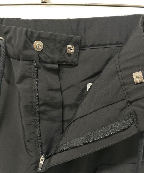 GOLDWIN（ゴールドウイン）GOLDWIN (ゴールドウイン) OAMC (オーエーエムシー) OAMC Goldwin Shorts ブラック サイズ:Mの古着・服飾アイテム