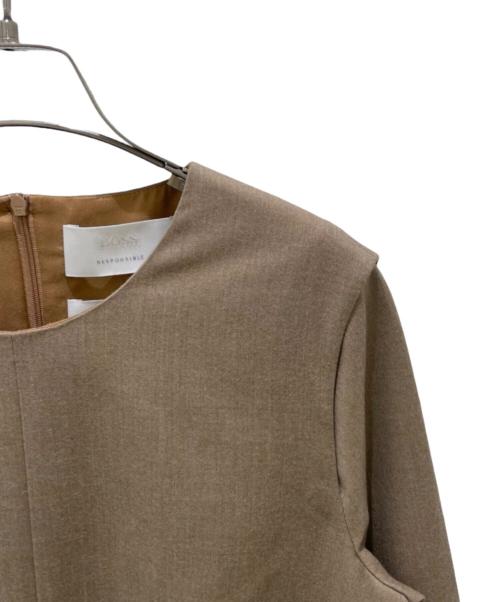 HUGO BOSS（ヒューゴ ボス）HUGO BOSS (ヒューゴ ボス) L/Sワンピース ベージュ サイズ:38の古着・服飾アイテム