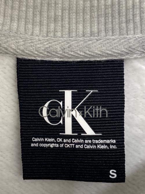 Calvin Klein（カルバンクライン）Calvin Klein (カルバンクライン) KITH (キス) ロゴスウェット ライトグレー サイズ:Sの古着・服飾アイテム