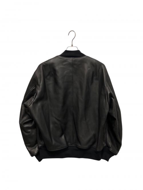 COMOLI（コモリ）COMOLI (コモリ) カーフスキンジップブルゾンレザージャケット ブラック サイズ:2の古着・服飾アイテム