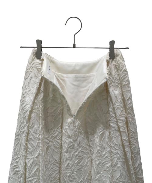 m,i,d,（エムアイディー）m,i,d, (エムアイディー) フラワーシフォンスカート アイボリー サイズ:34の古着・服飾アイテム