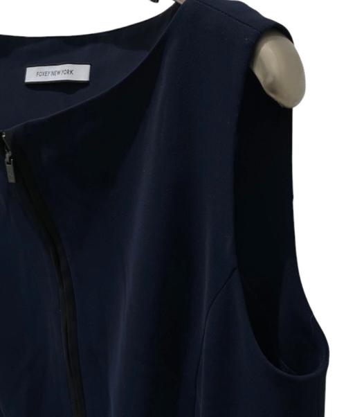FOXEY NEWYORK（フォクシーニューヨーク）FOXEY NEWYORK (フォクシーニューヨーク) ジップアップ バイカラー ノースリーブ ミディアム フレア ワンピース ネイビー サイズ:40の古着・服飾アイテム