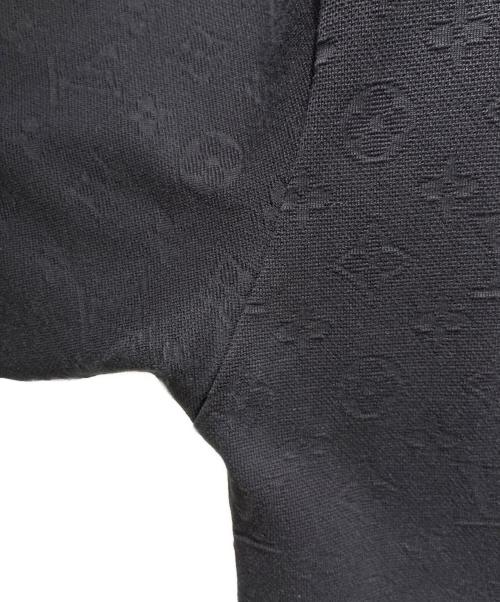 LOUIS VUITTON（ルイ ヴィトン）LOUIS VUITTON (ルイ ヴィトン) モノグラム 3Dポケット Ｔシャツ/RM231Q TCL HIY49W ブラック サイズ:Mの古着・服飾アイテム