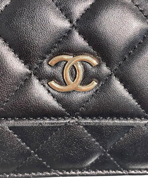CHANEL（シャネル）CHANEL (シャネル) マトラッセ ココマーク カメリア ミニ チェーン ショルダーウォレット ブラックの古着・服飾アイテム