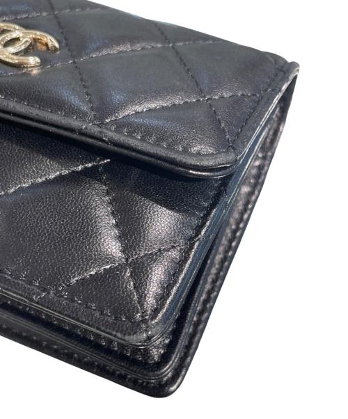 CHANEL（シャネル）CHANEL (シャネル) マトラッセ ココマーク カメリア ミニ チェーン ショルダーウォレット ブラックの古着・服飾アイテム