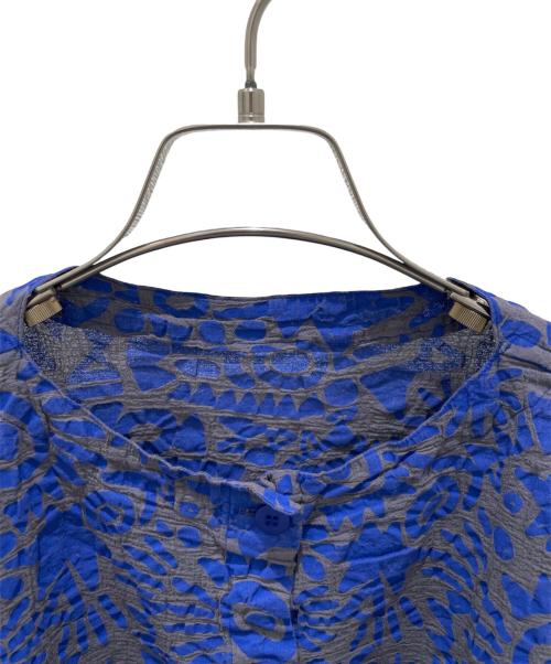 me ISSEY MIYAKE（ミーイッセイ ミヤケ）me ISSEY MIYAKE (ミーイッセイ ミヤケ) ワッシャー加工カットソー ブルー サイズ:Freeの古着・服飾アイテム