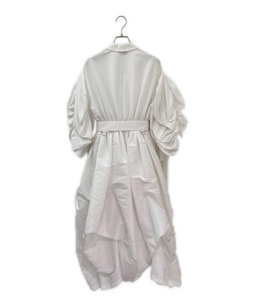 ALEXANDER McQUEEN（アレキサンダーマックイーン）ALEXANDER McQUEEN (アレキサンダーマックイーン) ジップアップワンピース ホワイト サイズ:36の古着・服飾アイテム