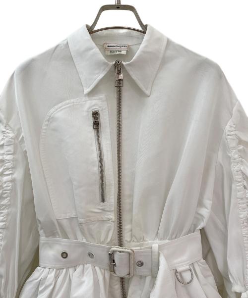 ALEXANDER McQUEEN（アレキサンダーマックイーン）ALEXANDER McQUEEN (アレキサンダーマックイーン) ジップアップワンピース ホワイト サイズ:36の古着・服飾アイテム
