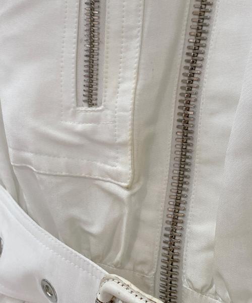 ALEXANDER McQUEEN（アレキサンダーマックイーン）ALEXANDER McQUEEN (アレキサンダーマックイーン) ジップアップワンピース ホワイト サイズ:36の古着・服飾アイテム