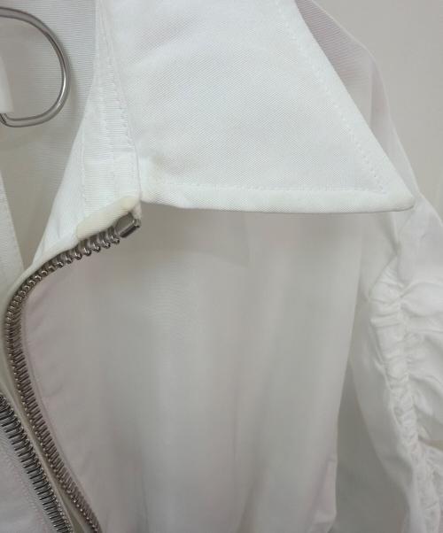 ALEXANDER McQUEEN（アレキサンダーマックイーン）ALEXANDER McQUEEN (アレキサンダーマックイーン) ジップアップワンピース ホワイト サイズ:36の古着・服飾アイテム