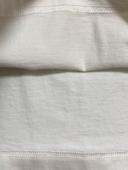 LOUIS VUITTON（ルイ ヴィトン）LOUIS VUITTON (ルイ ヴィトン) エンボスロゴショートスリーブカットソー ホワイト サイズ:Mの古着・服飾アイテム