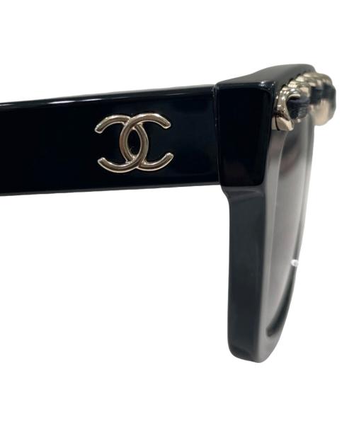 CHANEL（シャネル）CHANEL (シャネル) ココマーク チェーンモチーフ サングラス ブラックの古着・服飾アイテム