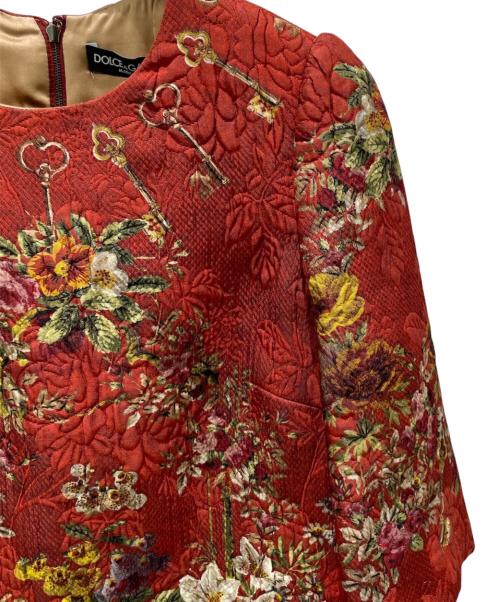 DOLCE & GABBANA（ドルチェ＆ガッバーナ）DOLCE & GABBANA (ドルチェ＆ガッバーナ) Keys and Roses Print Dress レッド サイズ:38 未使用品の古着・服飾アイテム