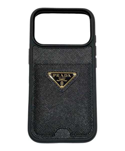 PRADA（プラダ）PRADA (プラダ) サフィアーノレザー iPhone 17 Pro用ケース サイズ: iPhone 17 Pro 未使用品の古着・服飾アイテム