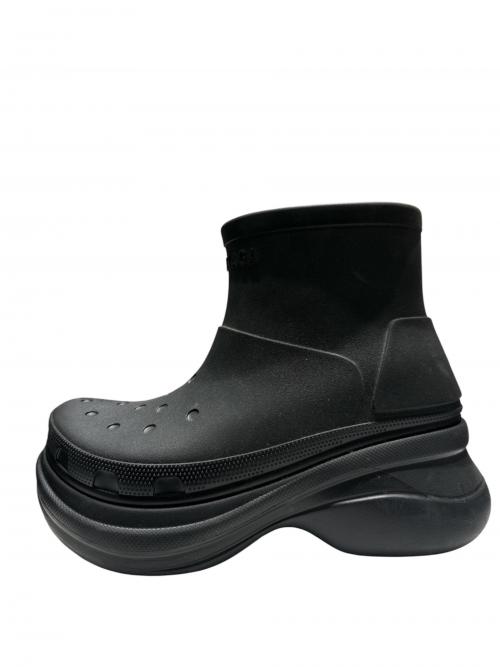 BALENCIAGA（バレンシアガ）BALENCIAGA (バレンシアガ) crocs (クロックス) クロックスアンクルブーツ ブラック サイズ:42の古着・服飾アイテム