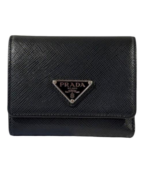 PRADA（プラダ）PRADA (プラダ) サフィアーノトライアングル 財布 ブラックの古着・服飾アイテム