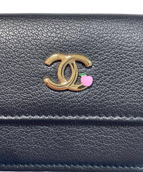CHANEL（シャネル）CHANEL (シャネル) ココマーク スモール ウォレット ブラック 未使用品の古着・服飾アイテム