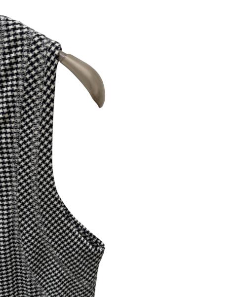 CHANEL（シャネル）CHANEL (シャネル) ノースリーブカットソー ブラック×ホワイト サイズ:38の古着・服飾アイテム