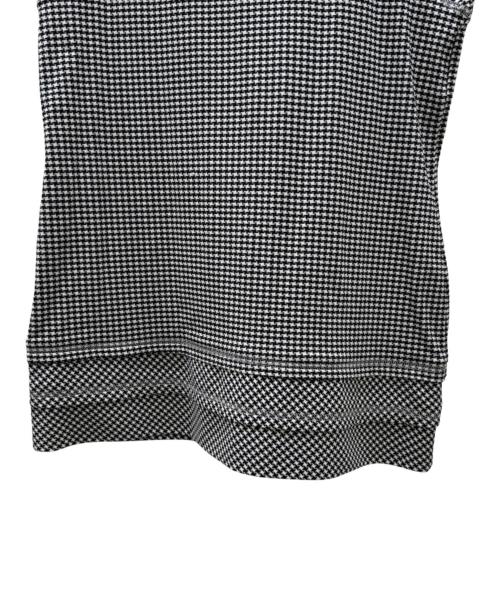 CHANEL（シャネル）CHANEL (シャネル) ノースリーブカットソー ブラック×ホワイト サイズ:38の古着・服飾アイテム