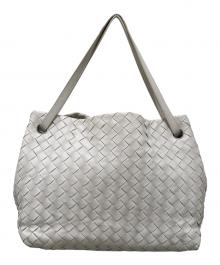BOTTEGA VENETA（ボッテガベネタ）の古着「イントレチャートハンドバッグ」｜ホワイト