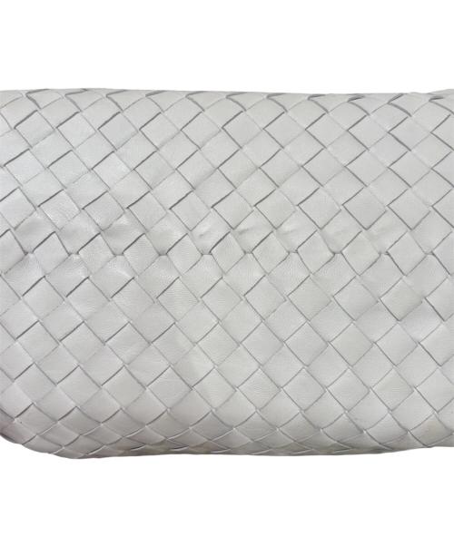 BOTTEGA VENETA（ボッテガベネタ）BOTTEGA VENETA (ボッテガベネタ) イントレチャートハンドバッグ ホワイトの古着・服飾アイテム