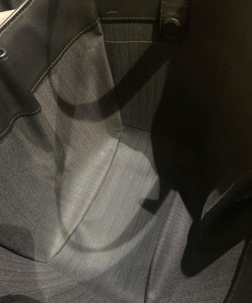 LOEWE（ロエベ）LOEWE (ロエベ) ハンモックフリップバッグ ブラックの古着・服飾アイテム