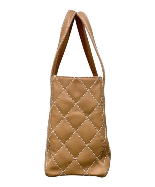 CHANEL（シャネル）CHANEL (シャネル) ワイルドステッチココマークトートバッグ ベージュ サイズ:-の古着・服飾アイテム