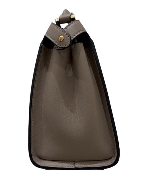 FENDI（フェンディ）FENDI (フェンディ) ピーカブー エッセンシャリー ライトグレーの古着・服飾アイテム
