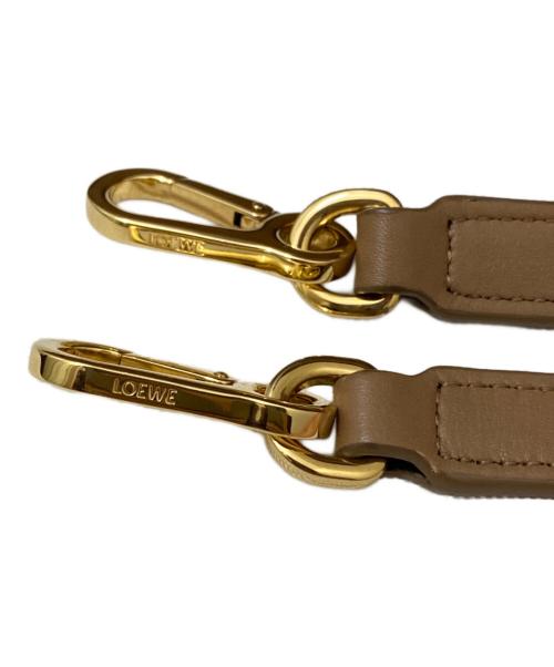 LOEWE（ロエベ）LOEWE (ロエベ) アマソナ28 ブラウン サイズ:28の古着・服飾アイテム