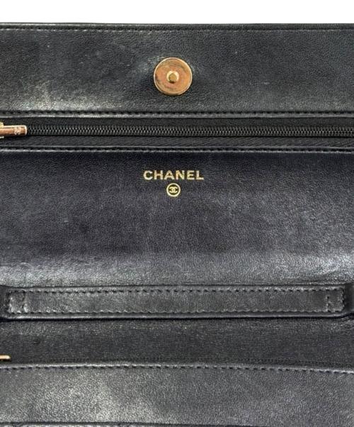 CHANEL（シャネル）CHANEL (シャネル) チャーム付チェーンウォレットバッグ ブラックの古着・服飾アイテム