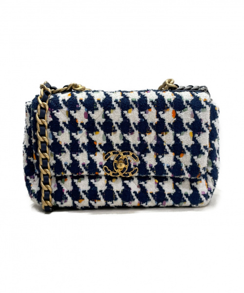 CHANEL（シャネル）CHANEL (シャネル) CHANEL19ツイードバッグ ホワイト×ネイビー サイズ:-の古着・服飾アイテム