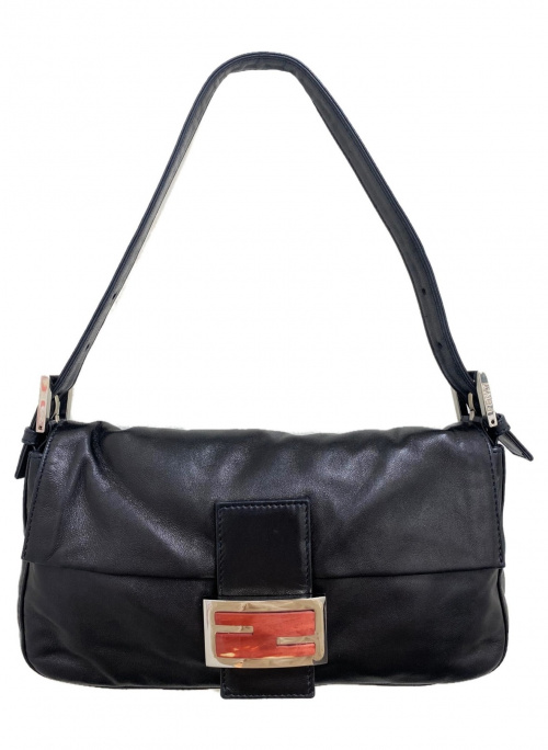 FENDI（フェンディ）FENDI (フェンディ) レザーマンマバケットハンドバッグ ブラック サイズ:-の古着・服飾アイテム