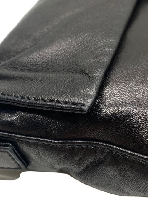 FENDI（フェンディ）FENDI (フェンディ) レザーマンマバケットハンドバッグ ブラック サイズ:-の古着・服飾アイテム