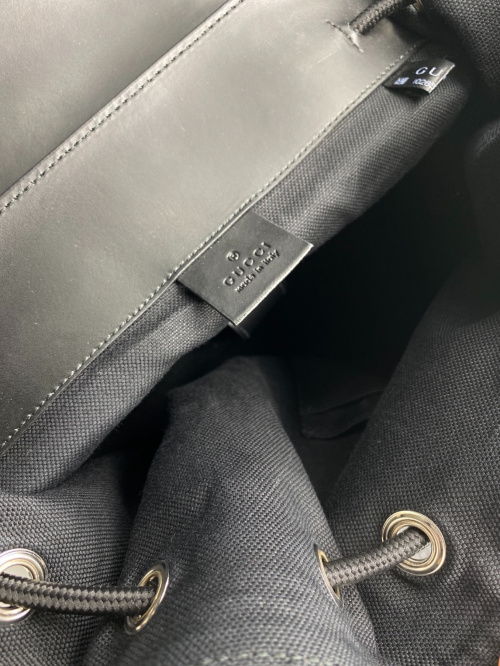 GUCCI（グッチ）GUCCI (グッチ) GGスプリームキャンバスバックパック ブラック サイズ:-の古着・服飾アイテム