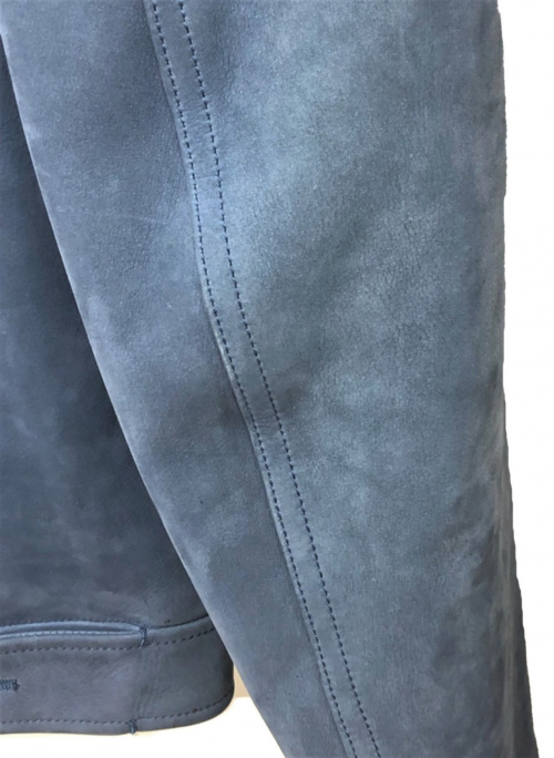 LOUIS VUITTON（ルイ ヴィトン）LOUIS VUITTON (ルイ ヴィトン) レザートラッカージャケット ブルー サイズ:Mの古着・服飾アイテム