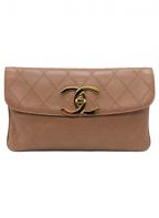 CHANELシャネル）の古着「レザークラッチバッグ」｜ブラウン
