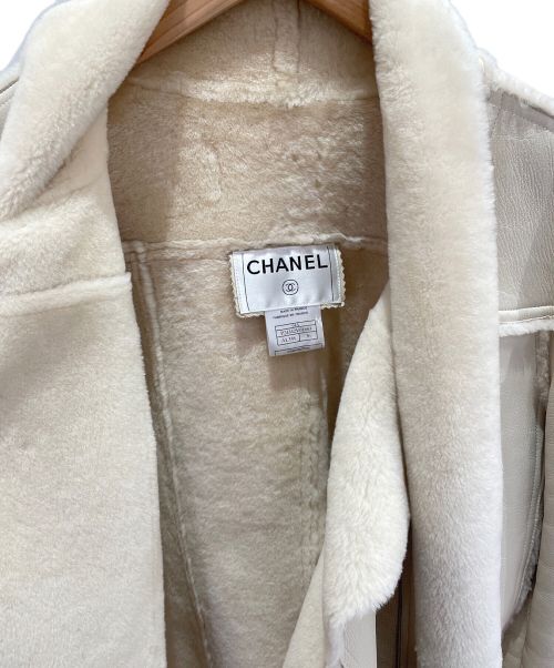 CHANEL（シャネル）CHANEL (シャネル) ムートンレザージャケット ベージュ サイズ:36の古着・服飾アイテム