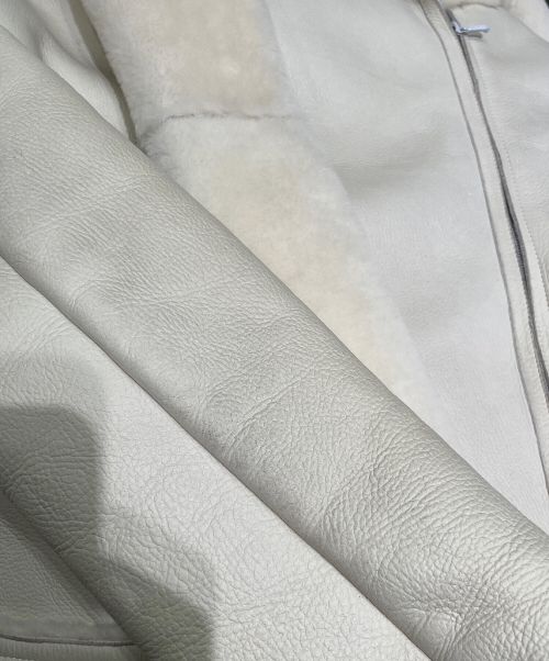 CHANEL（シャネル）CHANEL (シャネル) ムートンレザージャケット ベージュ サイズ:36の古着・服飾アイテム