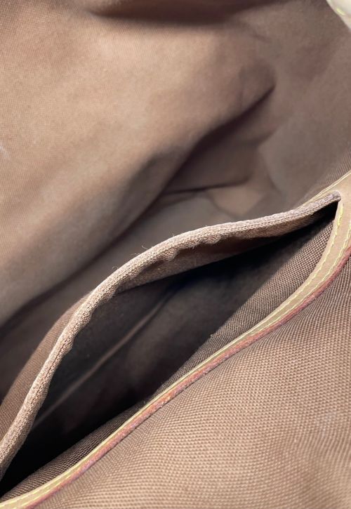 LOUIS VUITTON（ルイ ヴィトン）LOUIS VUITTON (ルイ ヴィトン) モンスリGM ブラウン サイズ:GMの古着・服飾アイテム