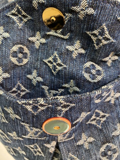 LOUIS VUITTON（ルイ ヴィトン）LOUIS VUITTON (ルイ ヴィトン) デイリーGMショルダーバッグ ブルー サイズ:GMの古着・服飾アイテム
