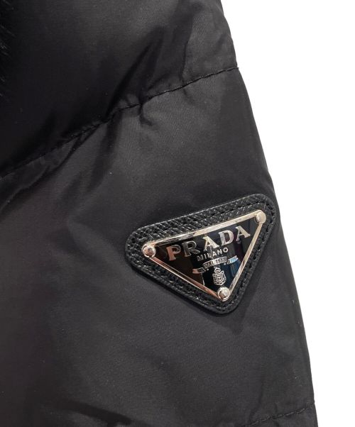 PRADA（プラダ）PRADA (プラダ) ファー付きダウンジャケット ブラック サイズ:38の古着・服飾アイテム