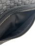 中古・古着 GUCCI (グッチ) マイクログッチシマレザーポーチバッグ ブラック サイズ:-：32800円