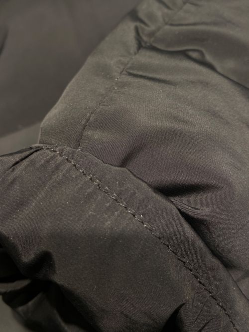 LOEWE（ロエベ）LOEWE (ロエベ) レザーパイピングダウンコート ブラック サイズ:38の古着・服飾アイテム